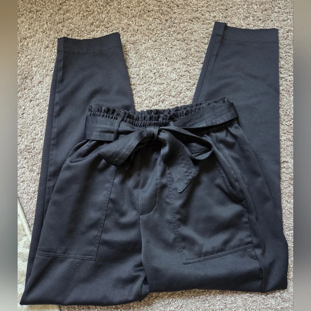EUC Satin Taper Pants Black - Picture 2 of 12